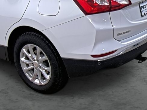 Used 2018 Chevrolet Equinox LT FWD image 9