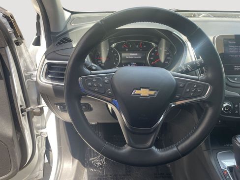 Used 2020 Chevrolet Equinox Premier FWD image 6