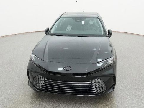 New 2026 Toyota Camry XLE AWD/4WD image 15