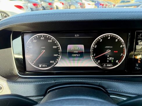 Used 2015 Mercedes-Benz S 550 Sedan image 40
