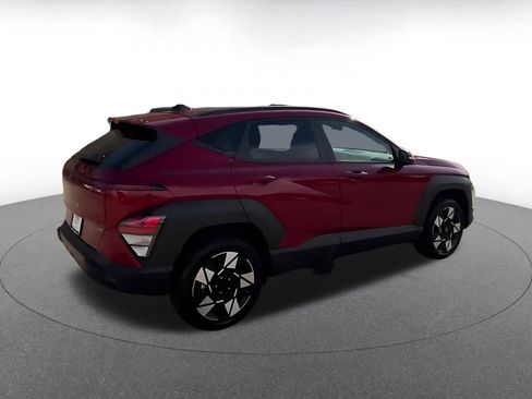 Used 2025 Hyundai Kona SEL image 11