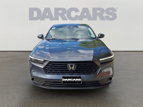 Used 2023 Honda Accord EX image 2