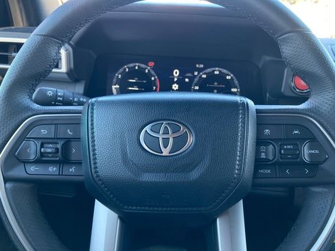 Used 2025 Toyota 4Runner TRD Off-Road image 17