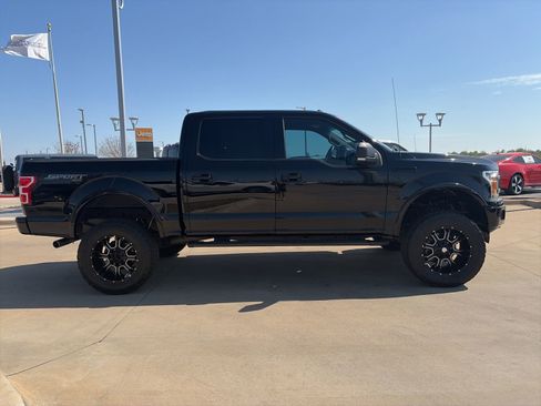 Used 2018 Ford F150 XLT w/ Equipment Group 302A Luxury image 6