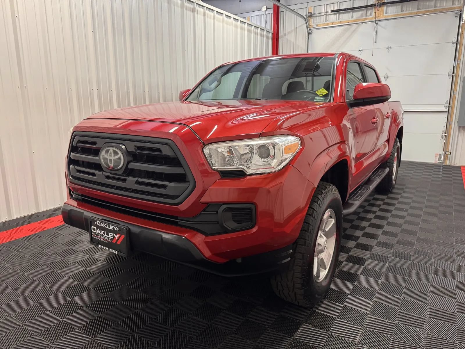 Used 2019 Toyota Tacoma SR w/ SR Convenience Package AWD/4WD image 9