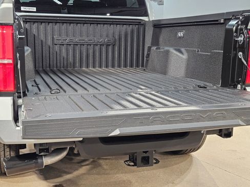 New 2026 Toyota Tacoma SR5 AWD/4WD image 21
