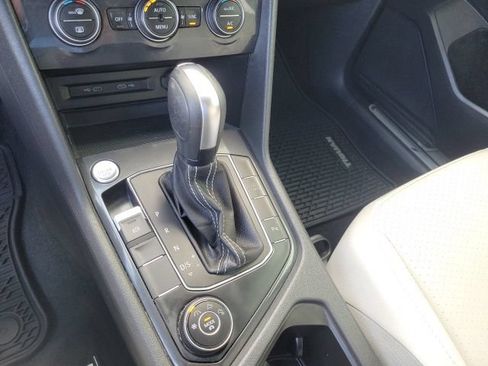 Used 2021 Volkswagen Tiguan SE R-Line AWD/4WD image 20