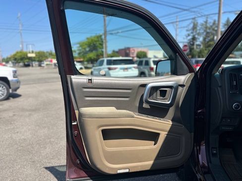 Used 2007 Honda Ridgeline RTX image 9