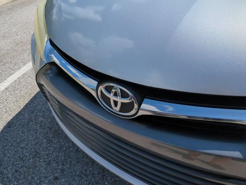 Used 2015 Toyota Camry LE FWD image 22