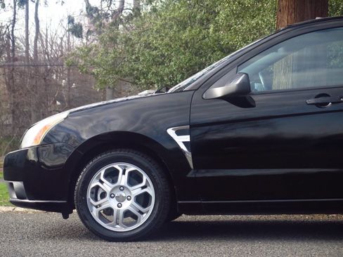 Used 2008 Ford Focus SES image 16
