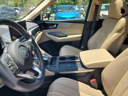 Used 2025 Acura MDX SH-AWD image 17