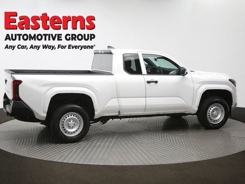 Used 2024 Toyota Tacoma SR image 43