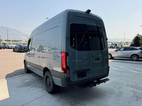 Used 2024 Mercedes-Benz Sprinter 144 Cargo image 5