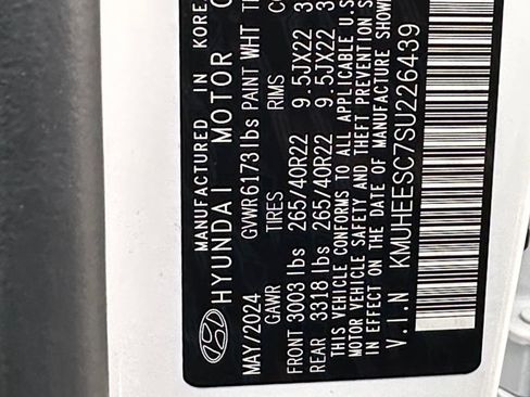 Used 2025 Genesis GV80 3.5T Prestige image 30