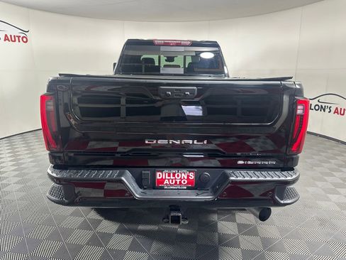 Used 2024 GMC Sierra 2500 Denali Ultimate AWD/4WD image 5