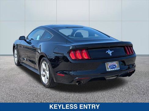 Used 2017 Ford Mustang Coupe RWD image 3