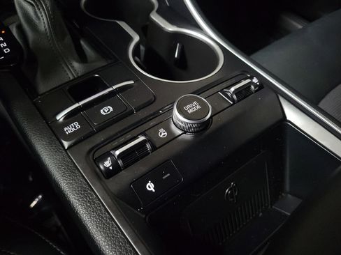 Used 2023 Kia K5 GT-Line image 33