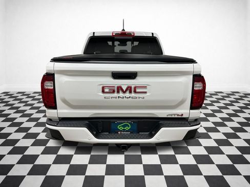 Certified 2026 GMC Canyon AT4 AWD/4WD image 8