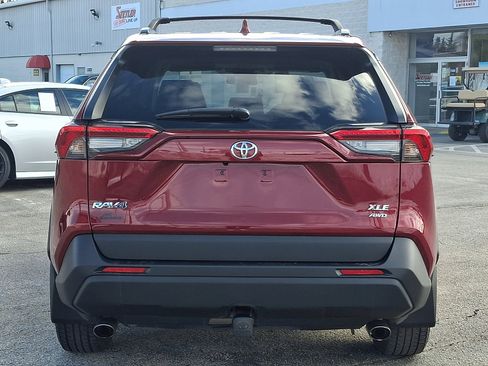 Used 2020 Toyota RAV4 XLE w/ Convenience Package image 6