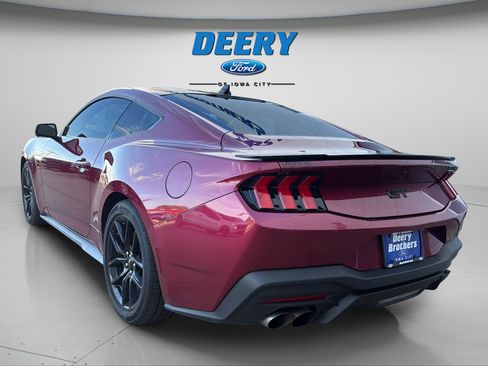 Used 2025 Ford Mustang GT Premium RWD image 12