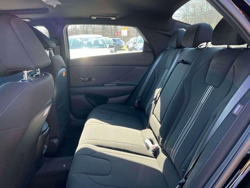 New 2026 Hyundai Elantra SEL Sport Premium FWD image 12