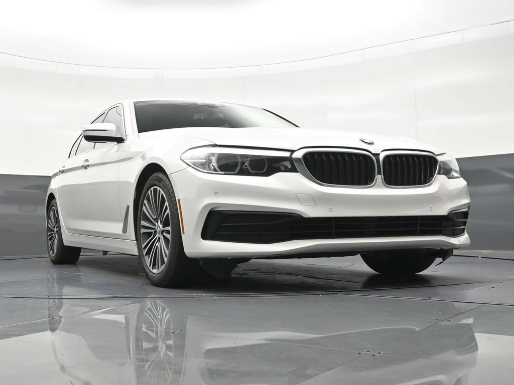 Used 2019 BMW 530i w/ Convenience Package RWD image 29