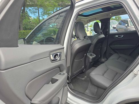 Used 2026 Volvo XC60 B5 Plus w/ Climate Package AWD/4WD image 16