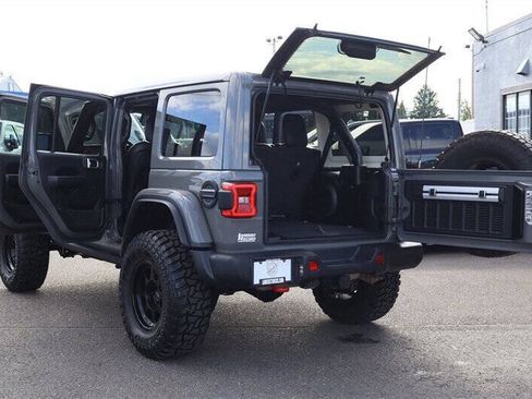 Used 2019 Jeep Wrangler Unlimited Rubicon AWD/4WD image 32