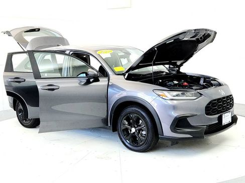 Used 2023 Honda HR-V LX image 12