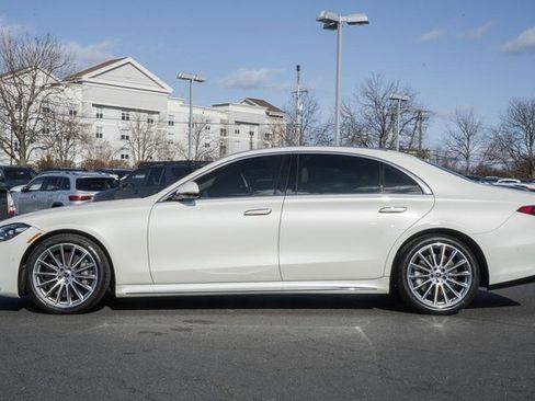 Certified 2022 Mercedes-Benz S 500 4MATIC image 4
