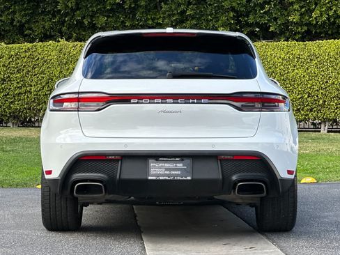 Certified 2025 Porsche Macan AWD/4WD image 7