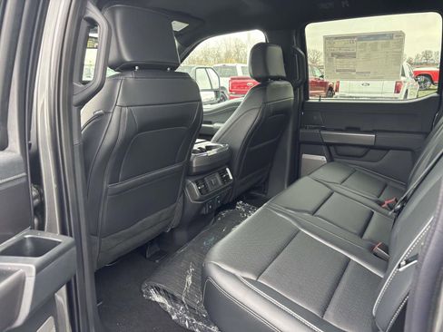 New 2025 Ford F150 Lariat w/ Equipment Group 501A Mid image 27