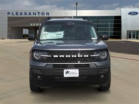 New 2025 Ford Bronco Sport Outer Banks image 8