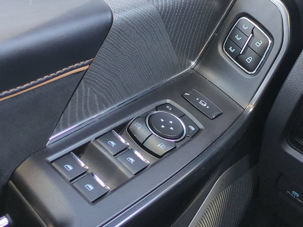 Used 2024 Ford F250 Platinum AWD/4WD image 25
