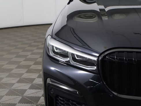 Used 2022 BMW 750i xDrive w/ Executive Package AWD/4WD image 20