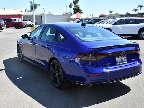 Used 2025 Honda Accord Sport image 6