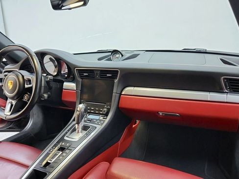 Used 2017 Porsche 911 Targa 4S image 27
