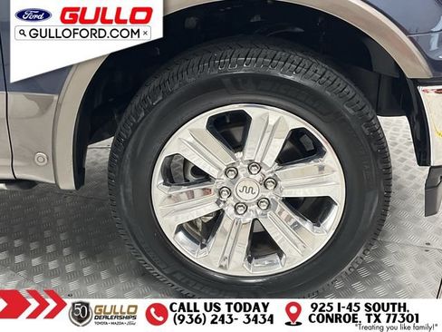 Used 2019 Ford F150 King Ranch w/ Equipment Group 601A Luxury AWD/4WD image 31