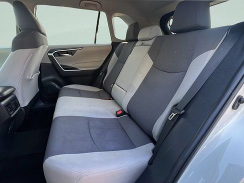 Used 2024 Toyota RAV4 XLE FWD image 10