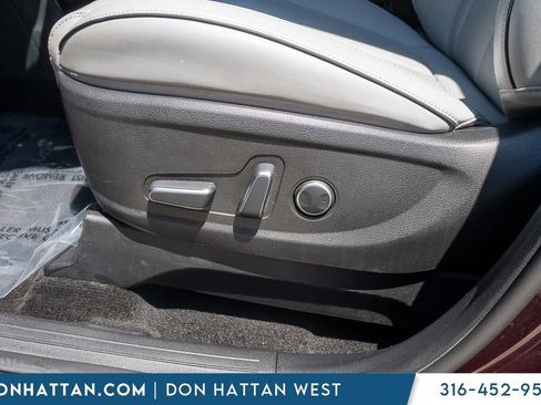 Used 2025 Hyundai Palisade SEL FWD image 15
