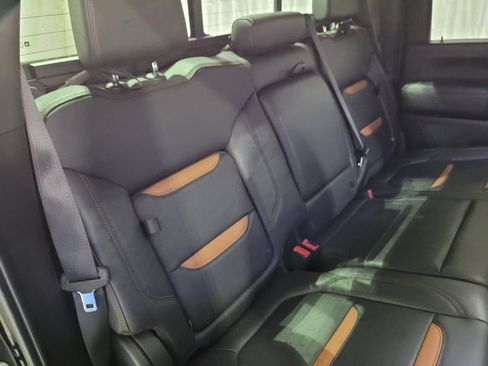Used 2021 GMC Sierra 2500 AT4 w/ AT4 Premium Plus Package image 67