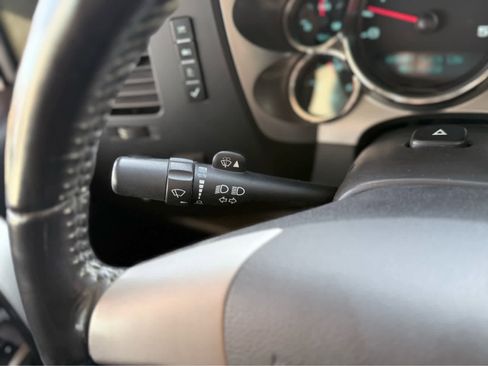 Used 2011 GMC Sierra 2500 SLE w/ SLE Preferred Package image 27