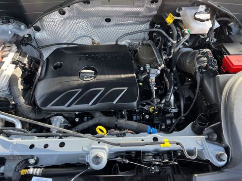 Used 2025 Chevrolet TrailBlazer LT image 32