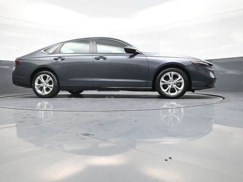 Certified 2023 Honda Accord LX image 28