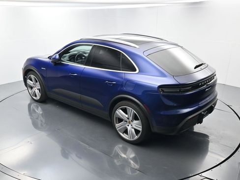 Certified 2024 Porsche Macan 4 Electric image 36
