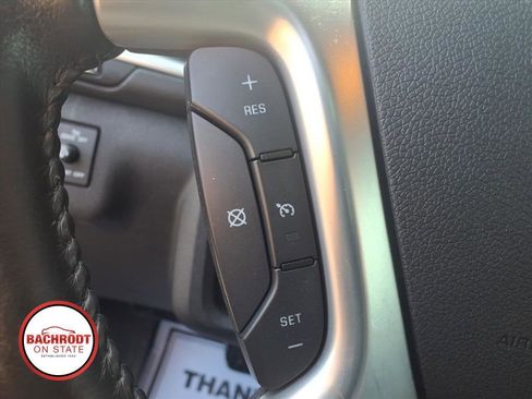 Used 2015 Chevrolet Traverse LT w/ Style and Technology Package FWD image 20