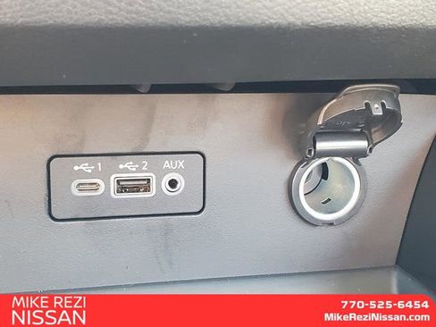 New 2025 Nissan Altima 2.5 SR image 17