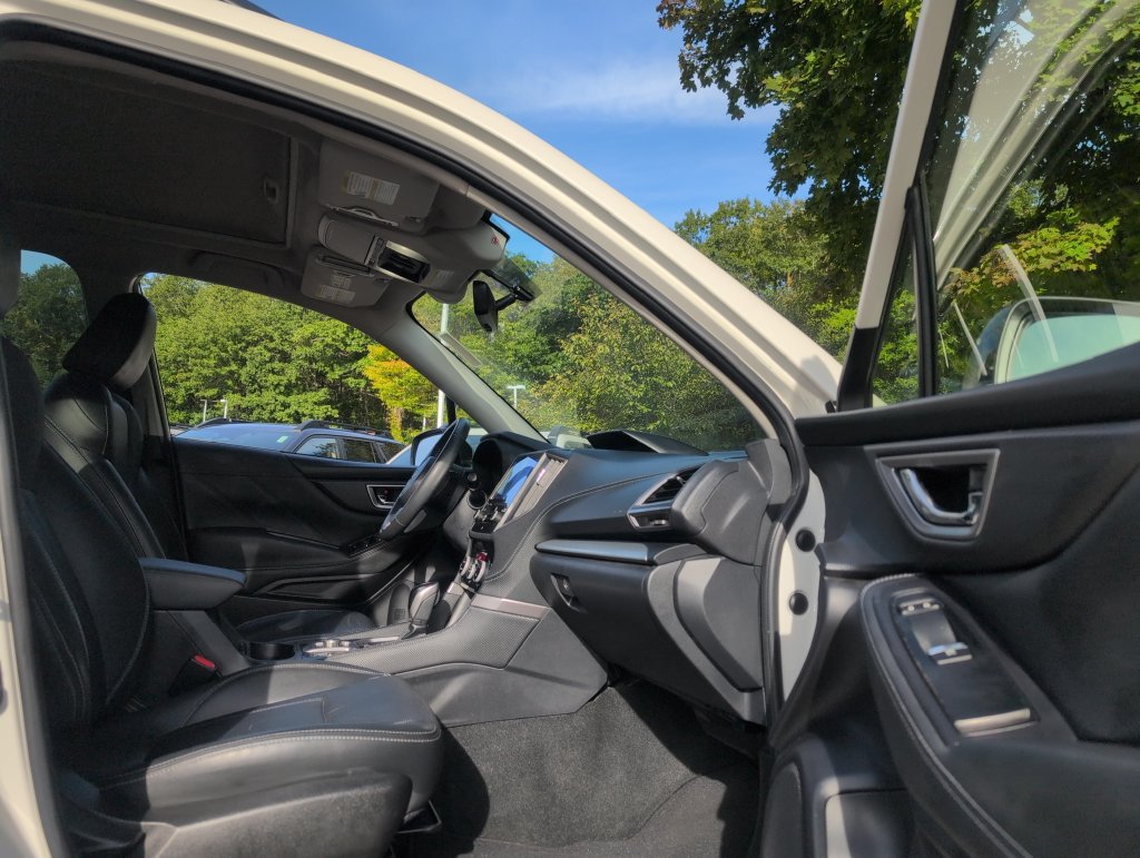 Used 2019 Subaru Forester Limited AWD/4WD image 37