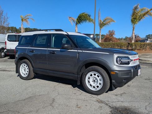 New 2025 Ford Bronco Sport Heritage w/ Convenience Package image 3