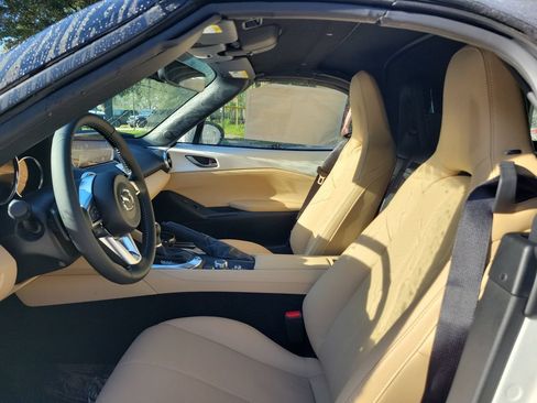 New 2026 MAZDA MX-5 Miata Grand Touring RWD image 2